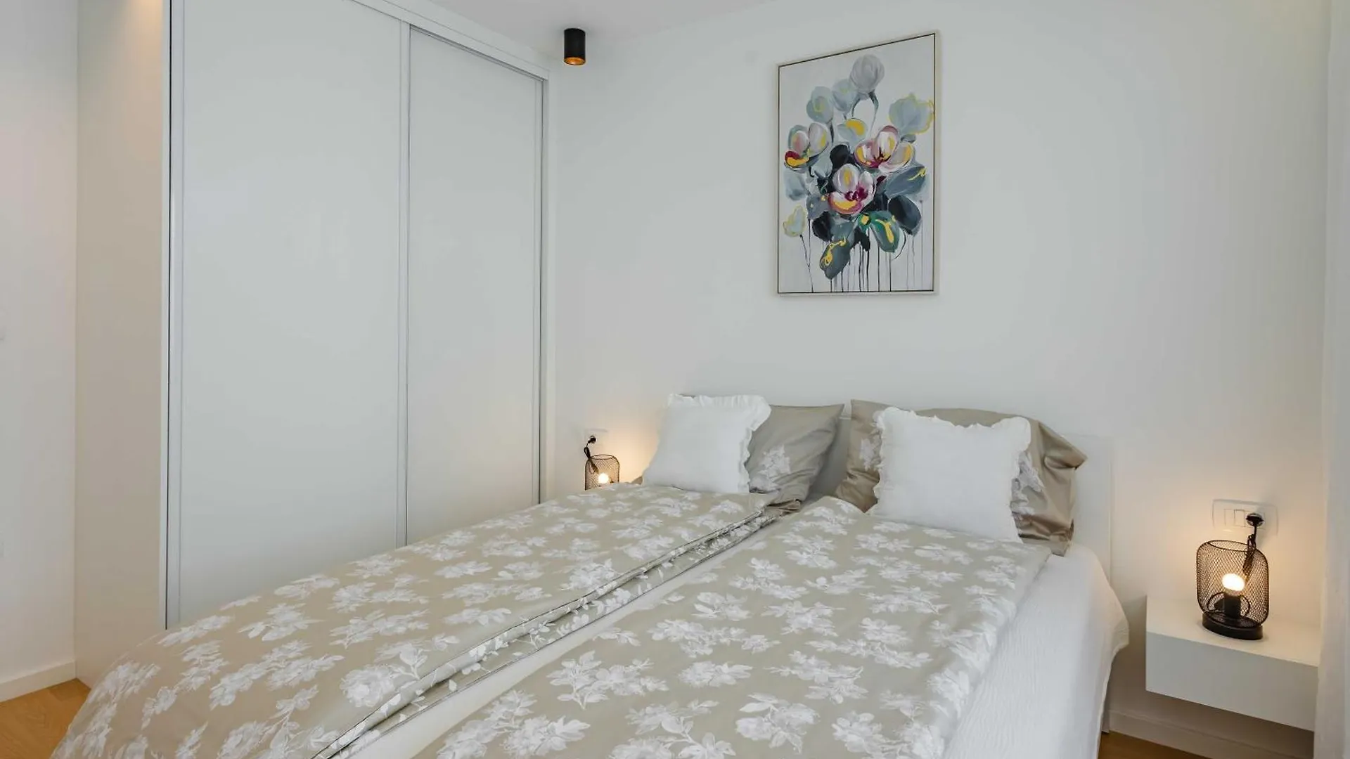 Aurelius Luxury Apartment Njivice 0*,